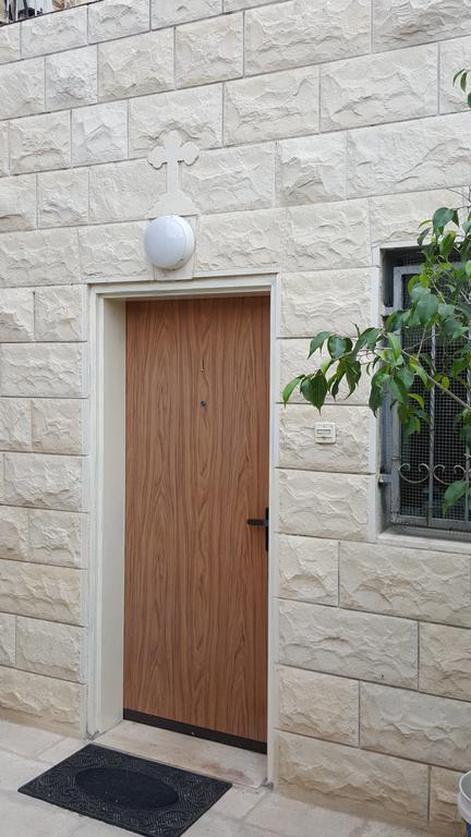 Zohar'S Apartment Haifa Exterior foto